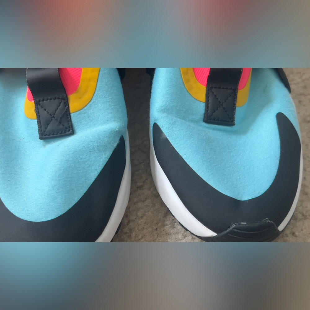 Nike Air Huarache City  - Size 9.5 - Picture 7 of 14